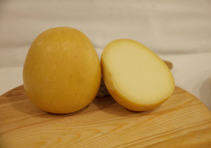 Caciocavallo affumicato di latte vaccino